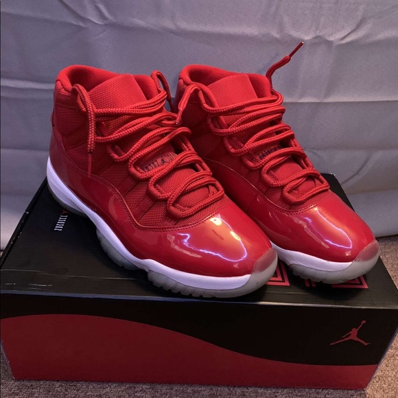 Jordan 11 win like 96 size 9 1/2 SOLD - Picture 2 of 4
